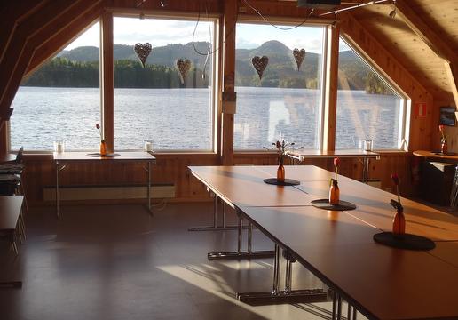Saksedalsseter og Åthølen