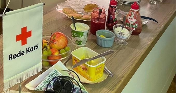 Bilde/illustrasjon for Cafe og åpent klesrom Cafe og åpent klesrom
